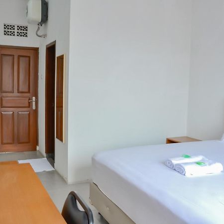 Bumi Ciboled Mitra Reddoorz Near Gerbang Tol Pamulihan Jatinangor Екстер'єр фото